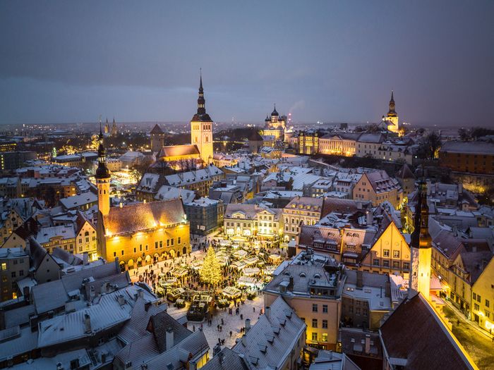New Year's Eve concert and light show on Freedom Square